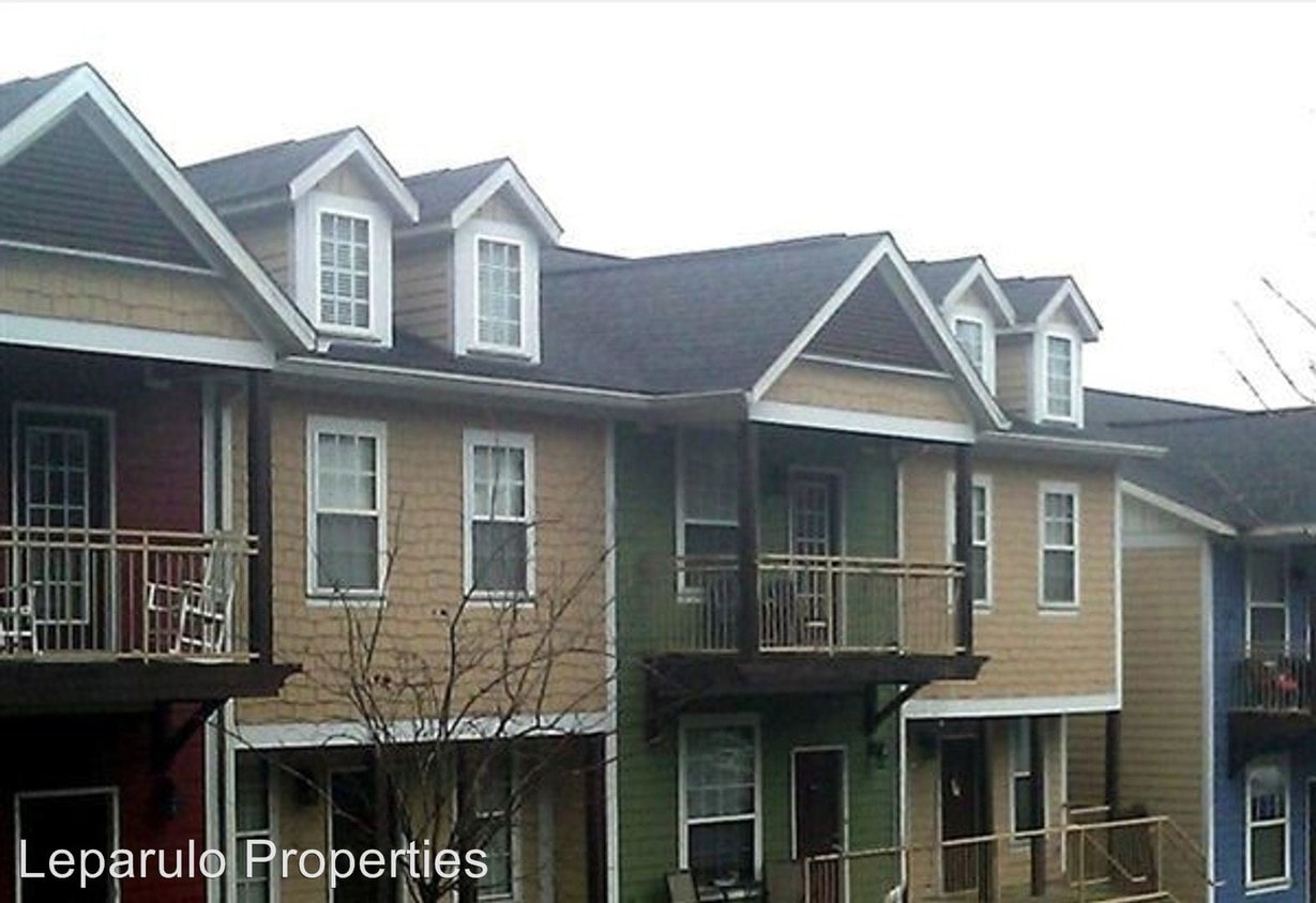 Primary Photo - 1710 Belle Vue Way