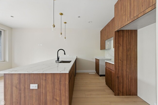 Unit 202 - 3045 W Irving Park Rd