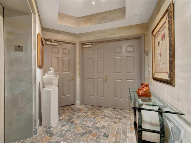 Foto del edificio - 555 5th Ave NE