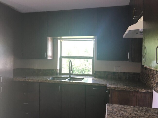 Foto del edificio - 2610 Springfield Ave