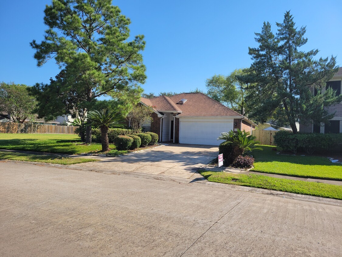 3007 Glen Cullen Ln, Pearland, TX 77584 House Rental in Pearland, TX