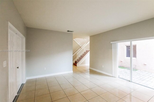 Building Photo - 377 NE 29th Terrace