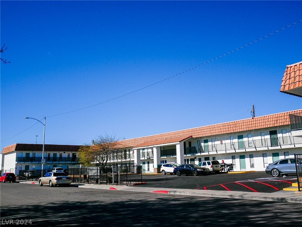 Foto principal - 301 Orland St