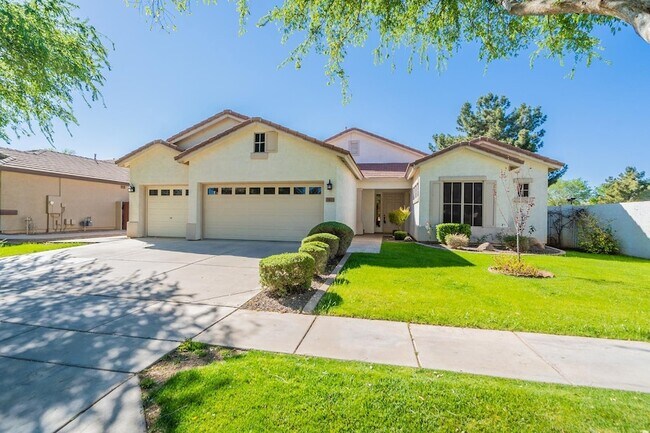 Foto del edificio - 3423 E Page Ave