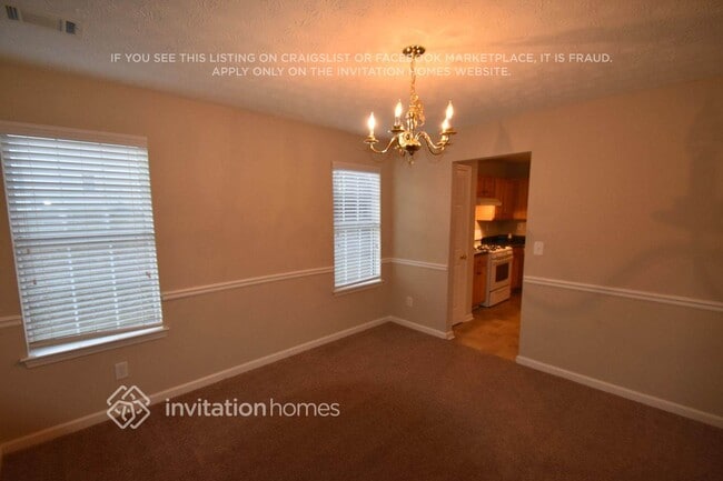 Building Photo - 521 Michael Cir