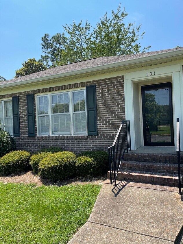 Foto principal - 2 Bedroom House in Talladega