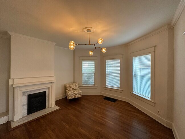 Foto del edificio - 1318 Harbert Ave