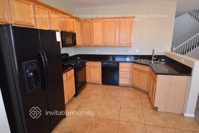 Foto del edificio - 5016 Copperlyn St