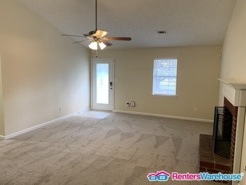 Building Photo - 1 Bonnie Glen Ln