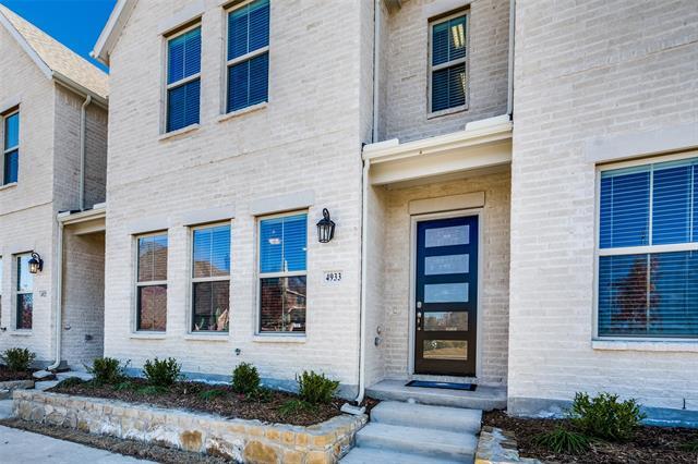 Foto del edificio - 4933 Barcelona Ave