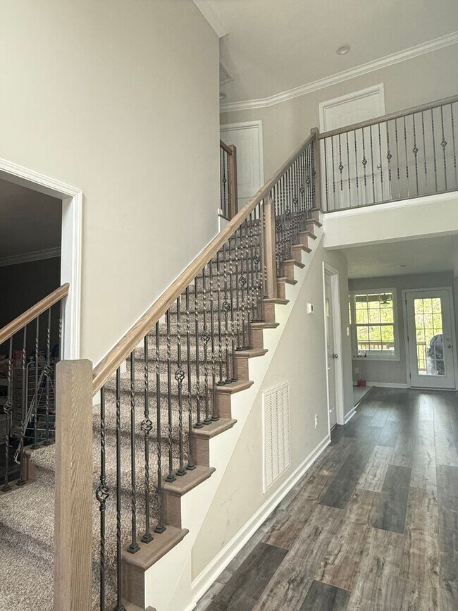 Foto del edificio - Pet Friendly Four Bedroom!