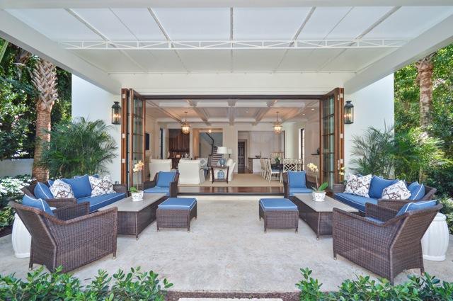 Building Photo - 333 Brazilian Ave