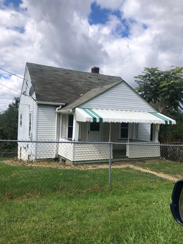 138 Front Street, Weirton, WV 26062 House Rental in Weirton, WV