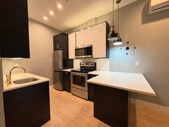 Foto del edificio - 609 Communipaw Ave