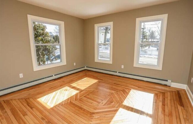 Foto del edificio - 1142 Cilley Rd