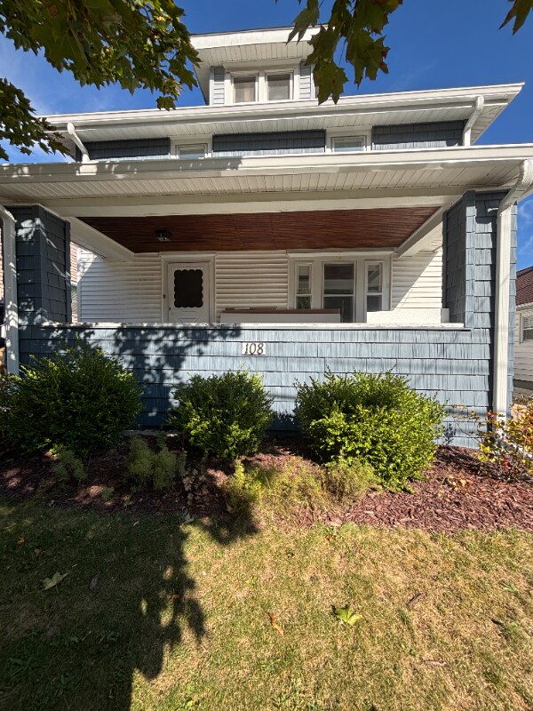 Building Photo - 108 Robble Ave