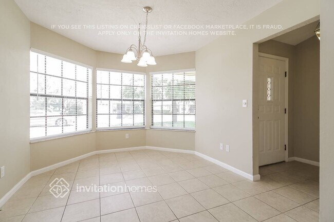 Building Photo - 3233 Vail View Dr