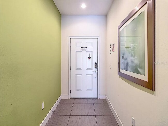 Building Photo - 1645 Retreat Cir