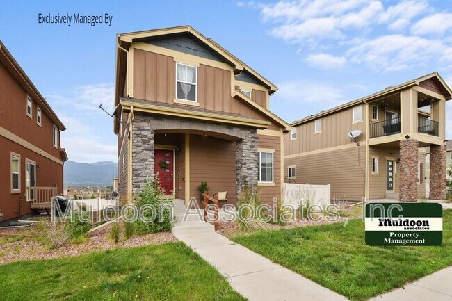 Foto del edificio - 1330 Antrim Loop