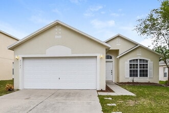Building Photo - 2127 Aitkin Loop