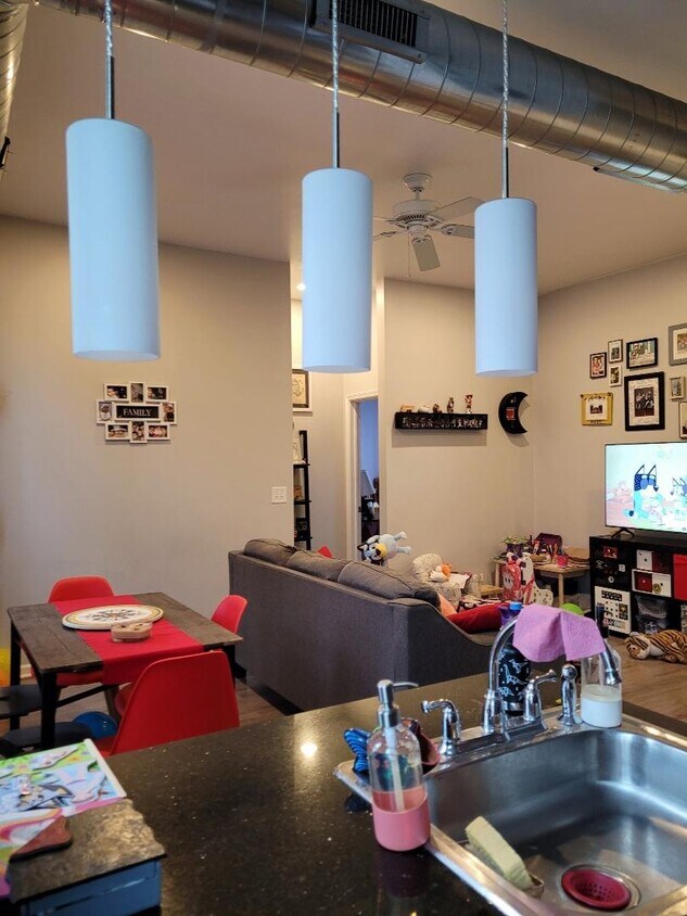 Foto principal - 1701 W 21st St