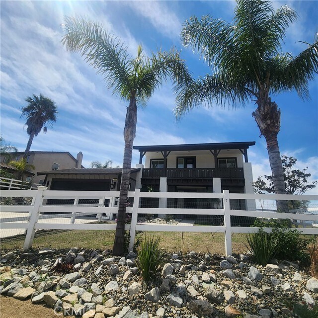 Building Photo - 3000 Crestview Dr