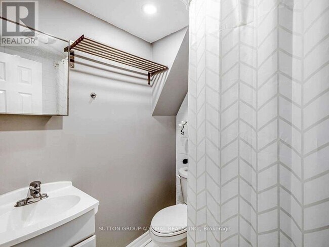 Photo du bâtiment - 6 Fallowfield Rd