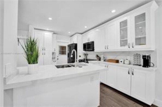 Foto del edificio - 4100 N 58th Ave