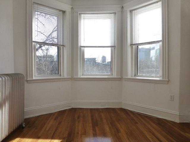 Foto del edificio - 191 Park Dr