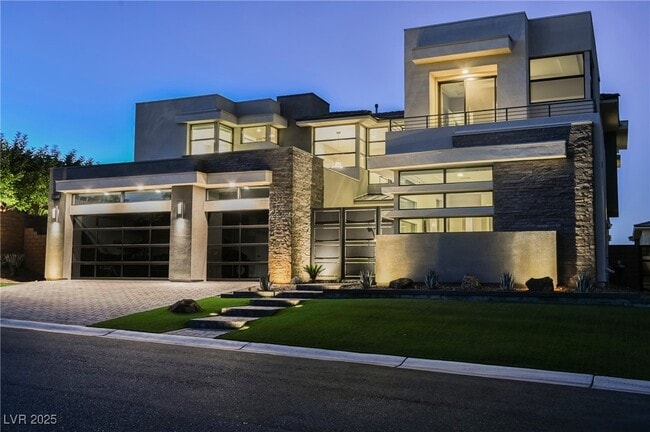 Building Photo - 11460 Ruby Falls Way
