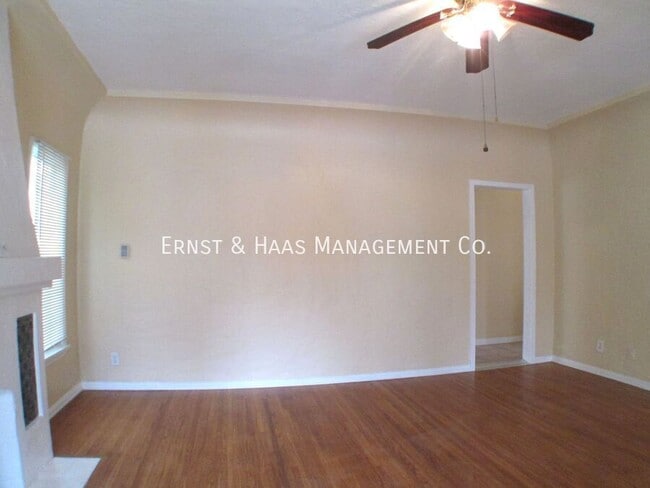 Foto del edificio - 2084 Chestnut Ave