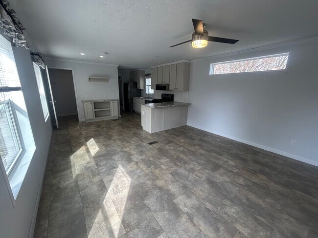 Foto del edificio - 103 Oak Ave