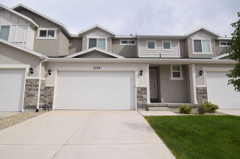 Foto principal - 5159 Newbridge Ln