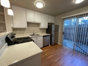 Building Photo - 2113 O St