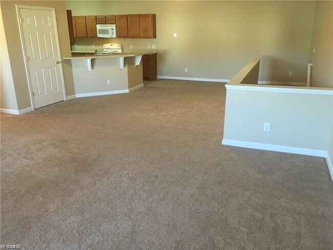 Building Photo - 522 Robin Wood Ln