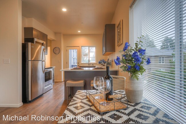Foto del edificio - 4108-4110 108th St SW