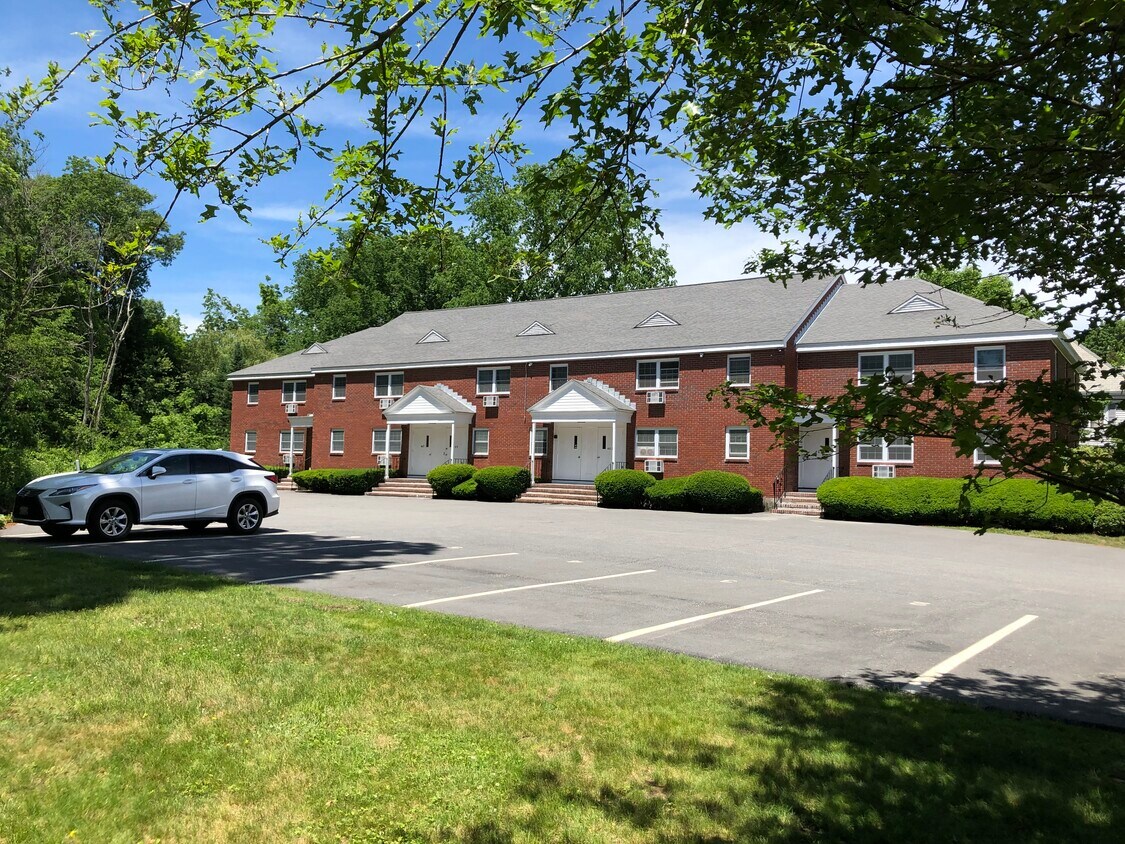 405 Washington St, Westwood, MA 02090 Apartments in Westwood, MA