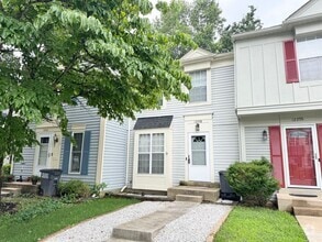 Building Photo - 12298 Granada Way