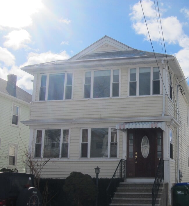 Building Photo - 88 1st St