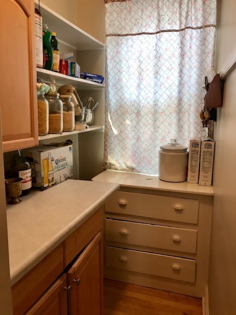 Foto del edificio - 2646 W Argyle St