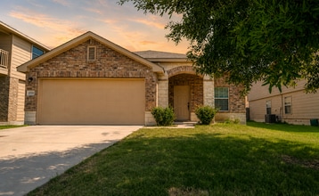Building Photo - 10008 Smock Mill Ln