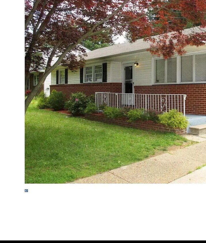 Primary Photo - 513 Franklin Ave