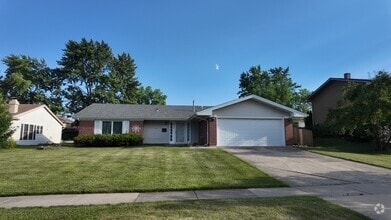 Building Photo - 1025 Mayfield Ln