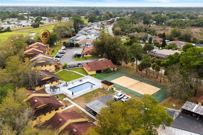 Foto del edificio - 2039 Golfside Village Dr