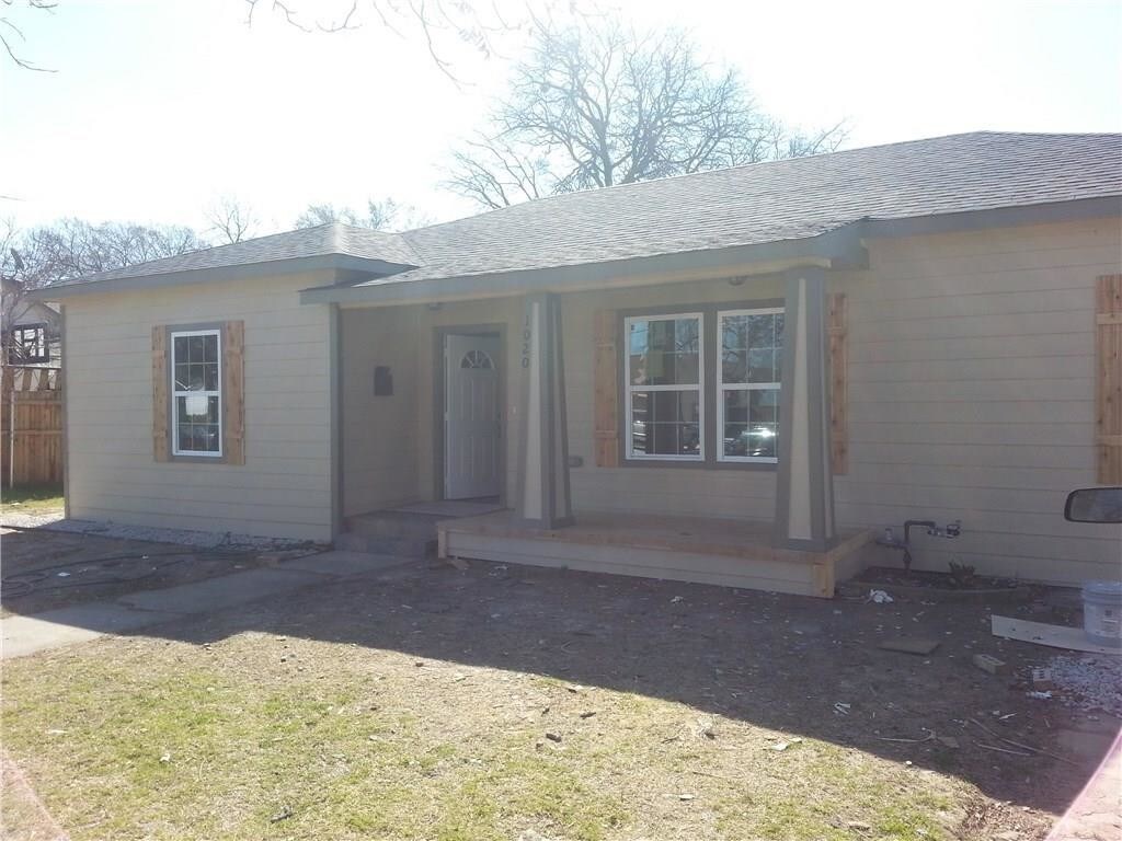Primary Photo - 1020 Elwood Rd