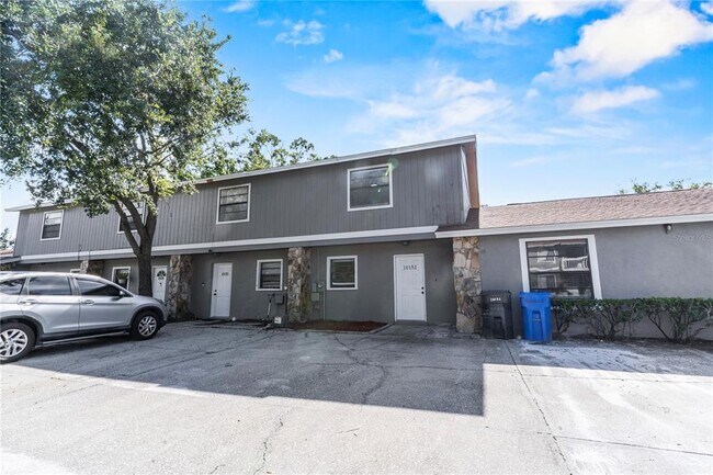 Foto del edificio - 10132 Lake Oak Cir