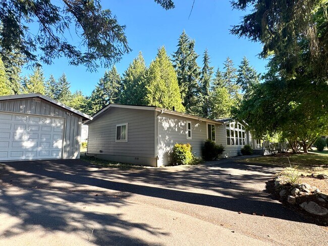 City convenience Country Feel .... lovely ... - City convenience Country Feel .... lovely ... House