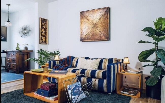 Foto del edificio - 513 E 20th St