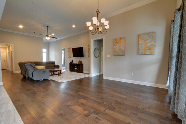 Building Photo - 10419 Parc Cella Ct