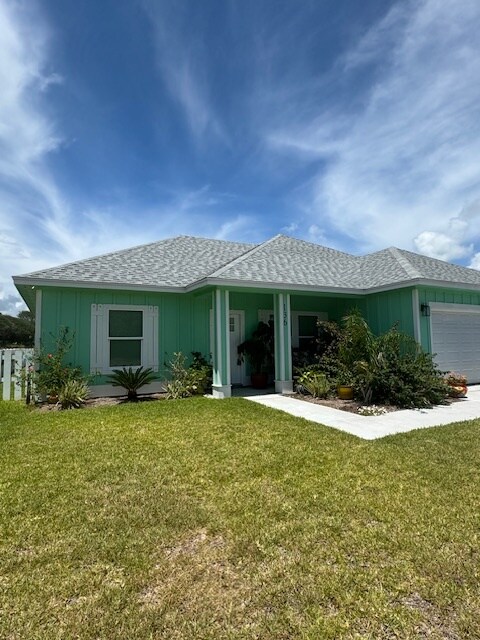 Foto principal - 136 Breezeway Dr